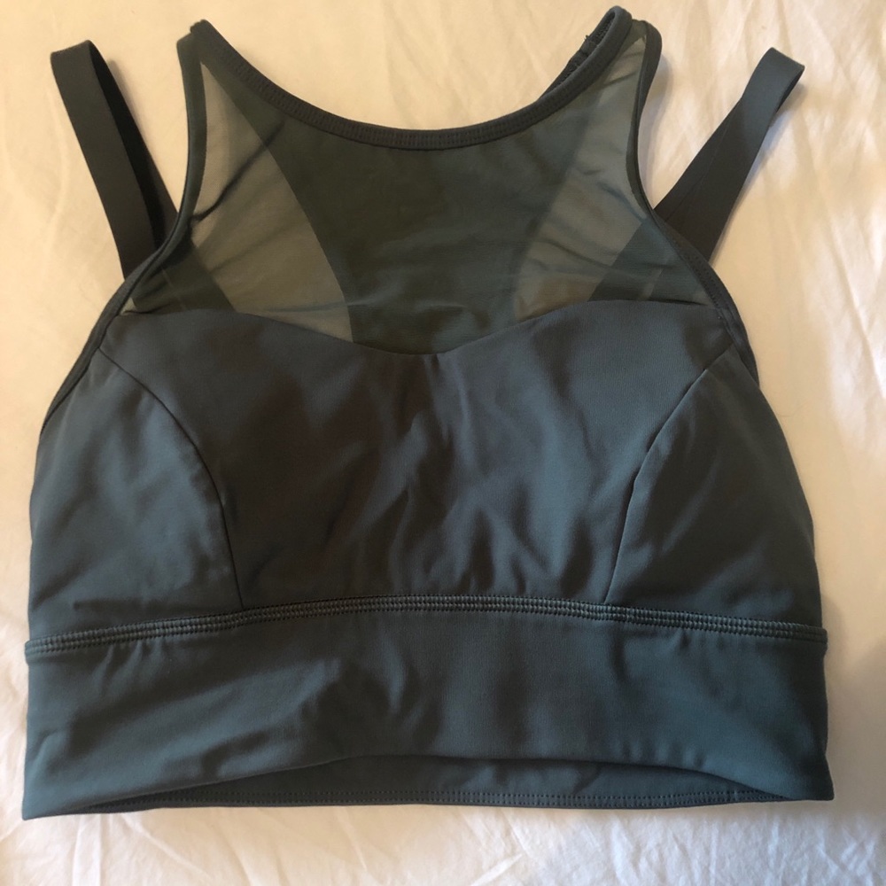 *** SOLD****Lululemon High Neck Mesh Bra